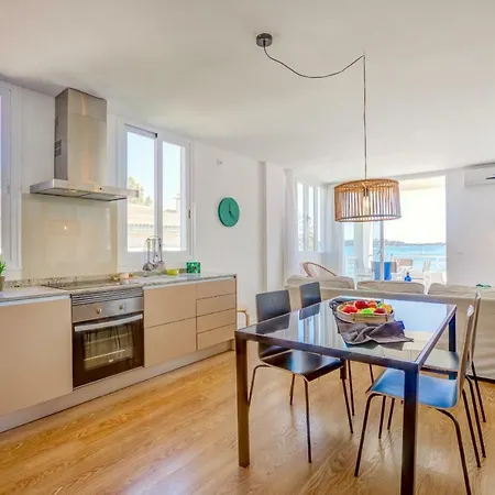 Beachfront Sivella By Sealand * Port de Pollenca