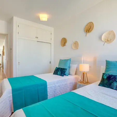 Beachfront Sivella By Sealand Apartment *