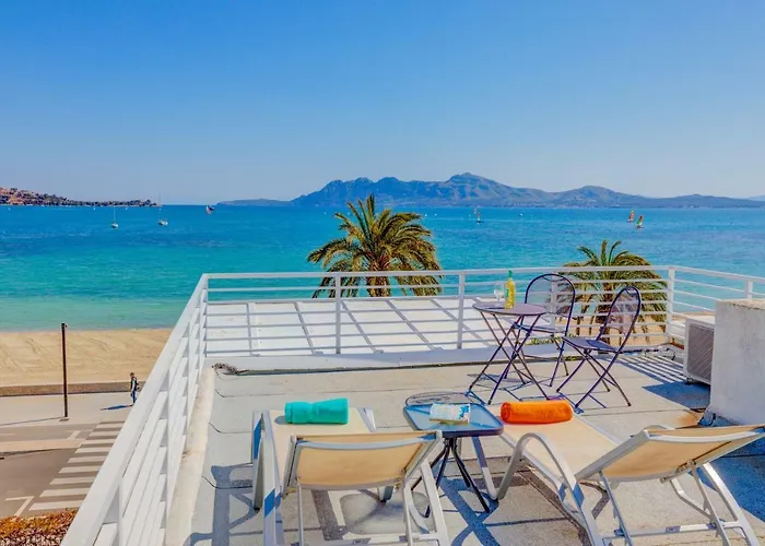 Beachfront Sivella By Sealand *