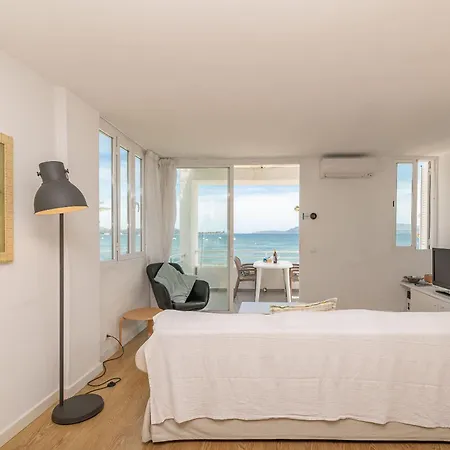 Apartament Beachfront Sivella By Sealand *