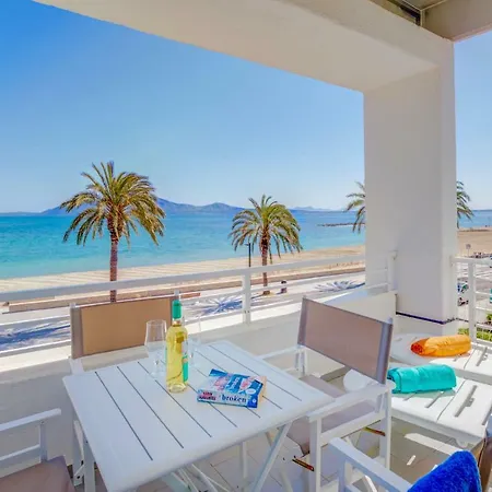 Beachfront Sivella By Sealand